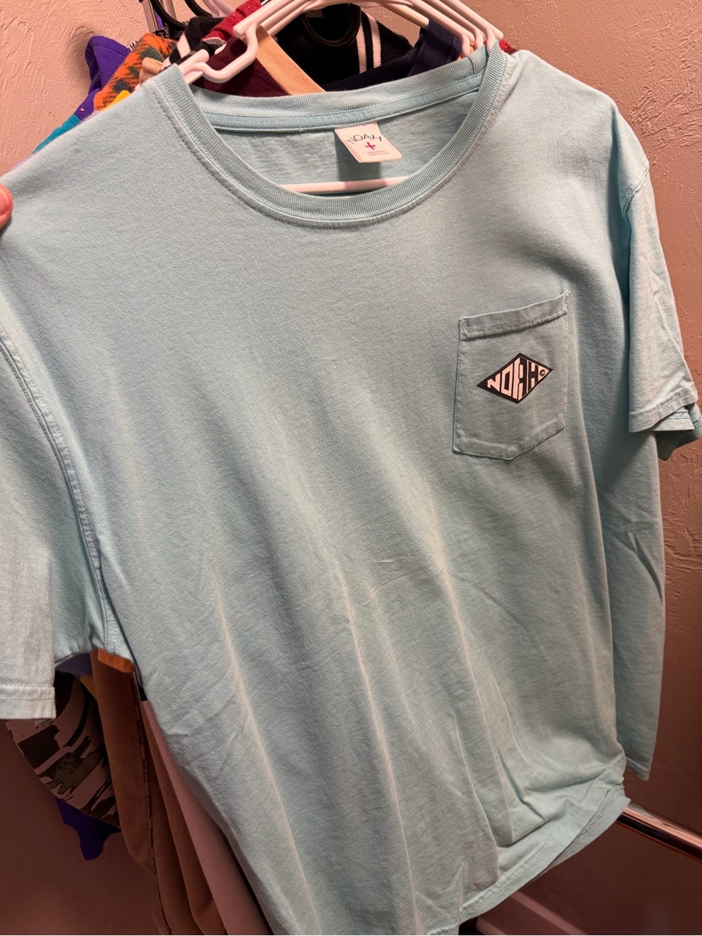 Noah Diamond Logo Pocket Tee Light Blue Size Large